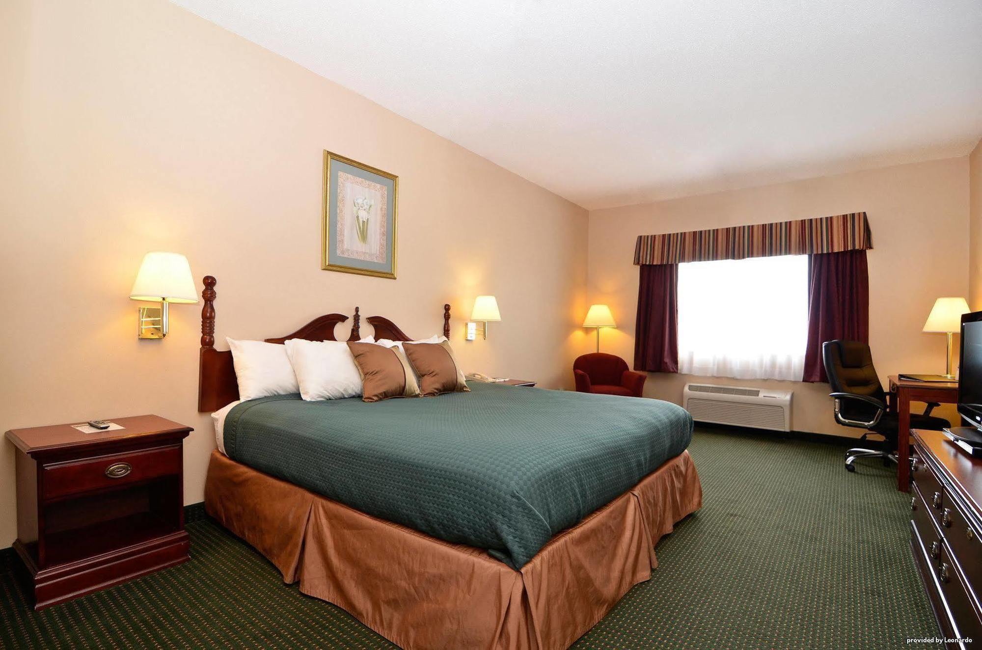Americas Best Value Inn Wiggins Quarto foto