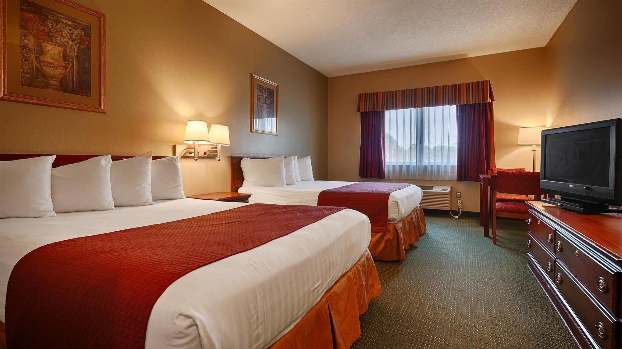 Americas Best Value Inn Wiggins Exterior foto